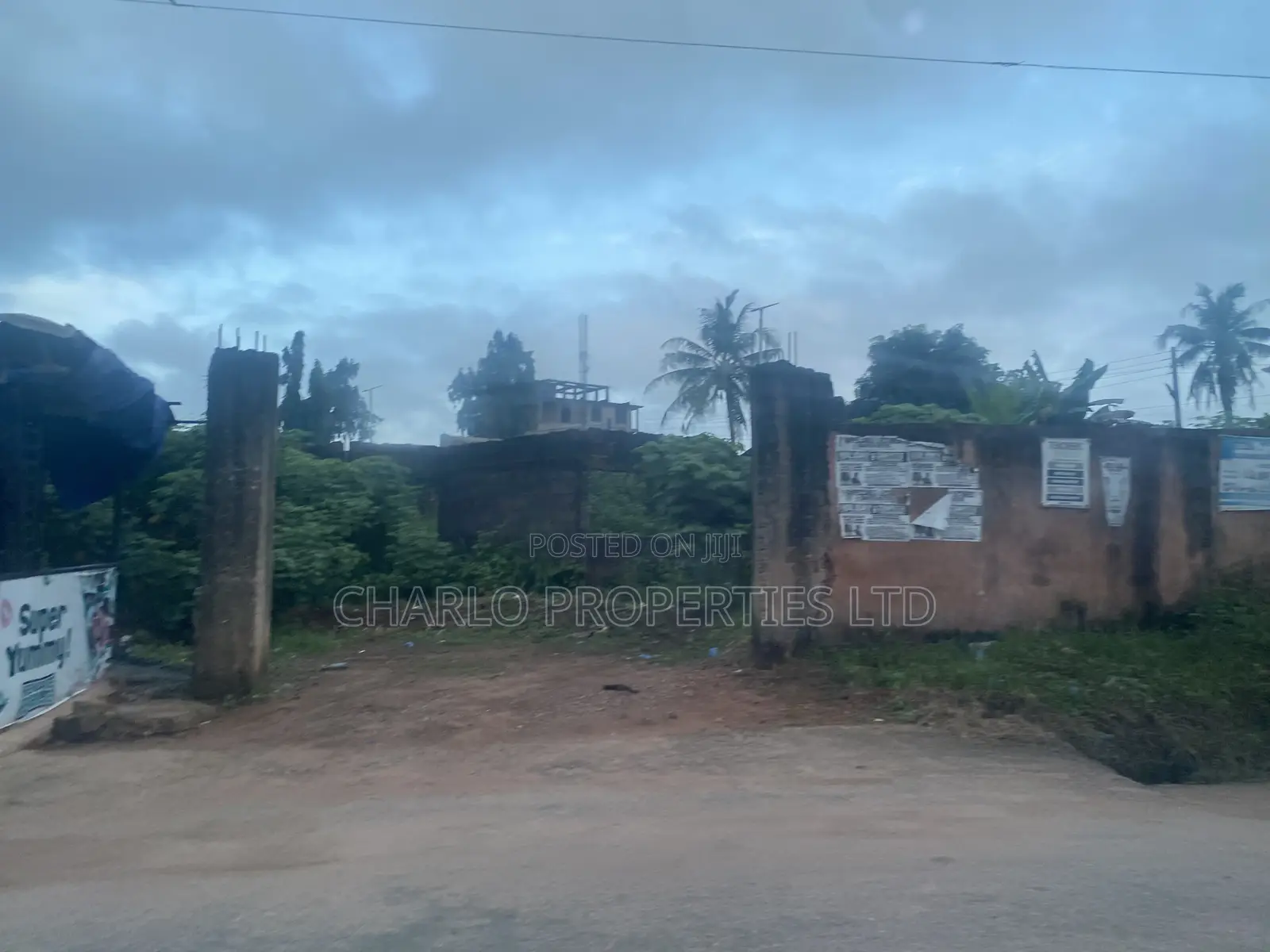 Genuine 150ft by 200ft With Registered Title Along 2nd Ugbor Road in Benin City