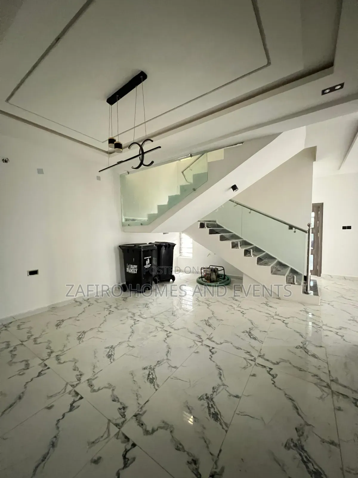 4bdrm Duplex in Chief Lateef Oyelade for sale in Ibadan