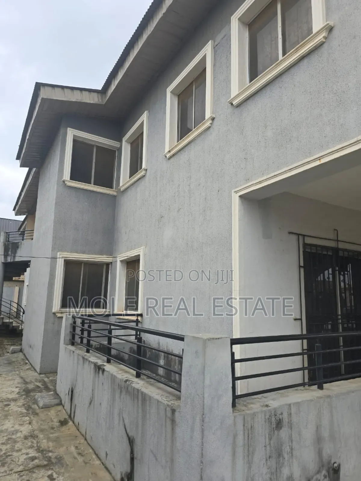 Furnished 4bdrm Block of Flats in Governor'S Road, Ikotun/Igando in Ikotun/Igando