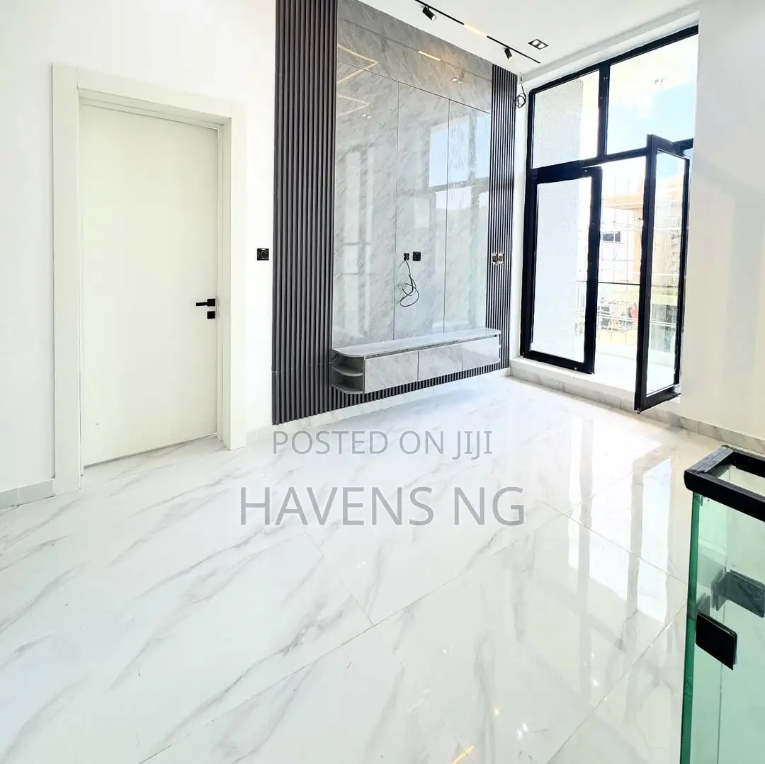 4bdrm Duplex in Abraham Adesanya Estate for sale in Abraham Adesanya Estate