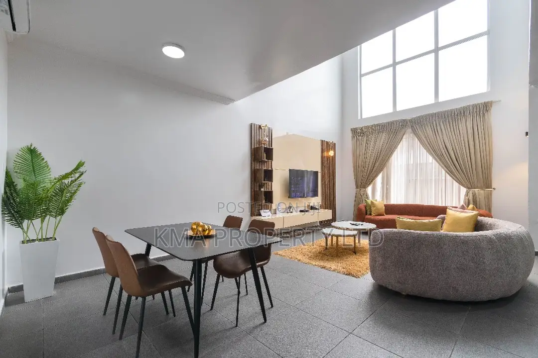 Luxurious 3 Bedroom Duplex With Snooker in Lekki Phase 1
