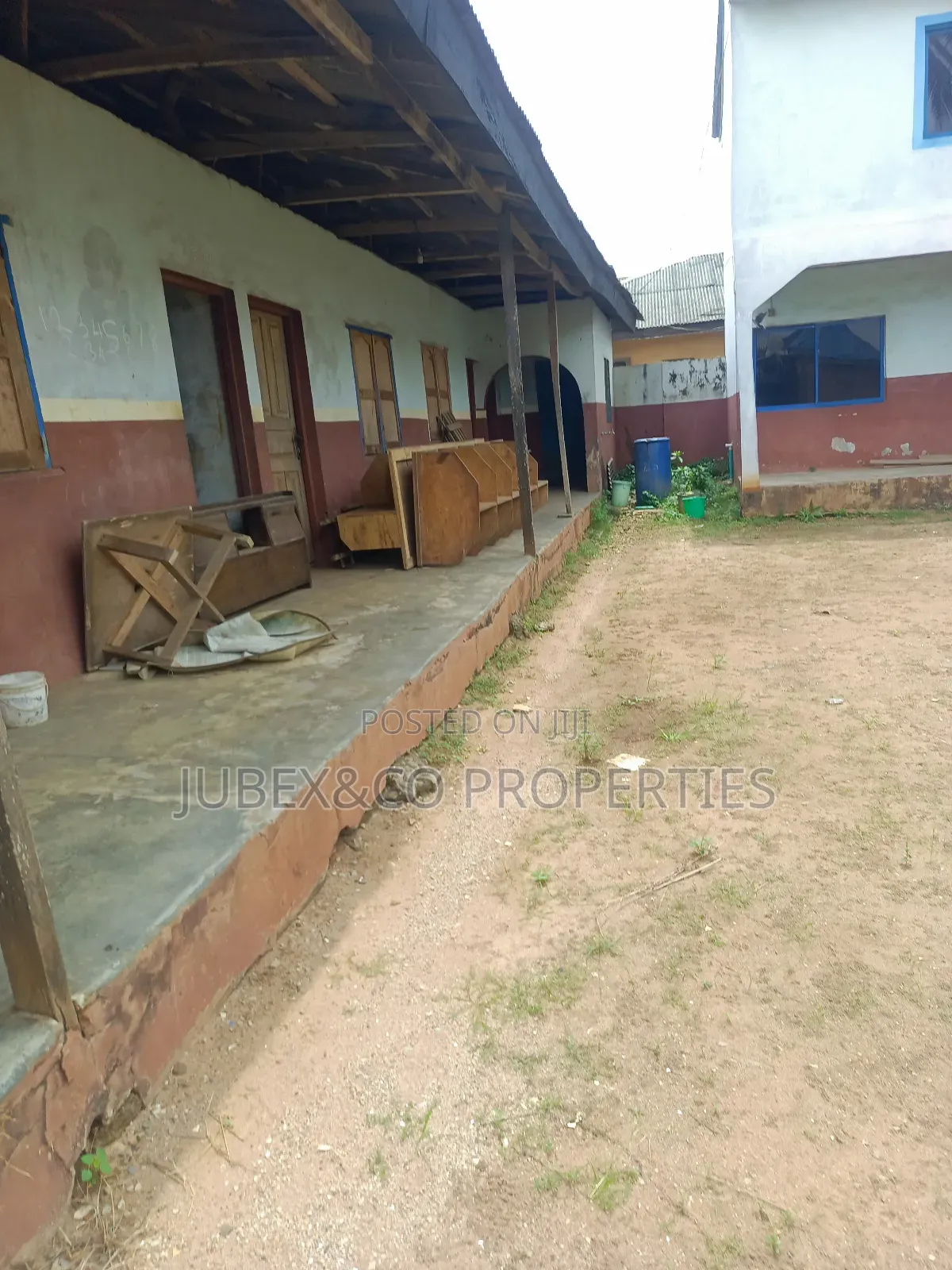 Non Functioning School With 16 Classroom in Ado-Odo/Ota