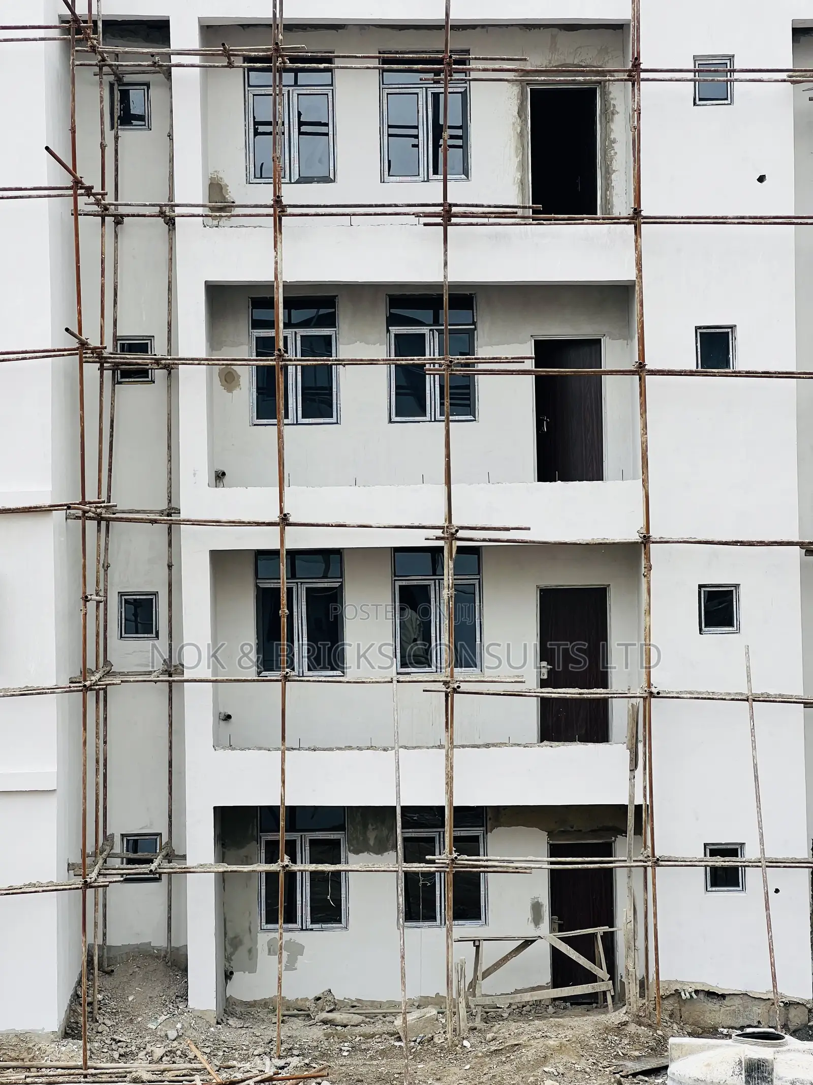 3bdrm Block of Flats in Bnb Apartments, Mabushi for sale in Mabushi