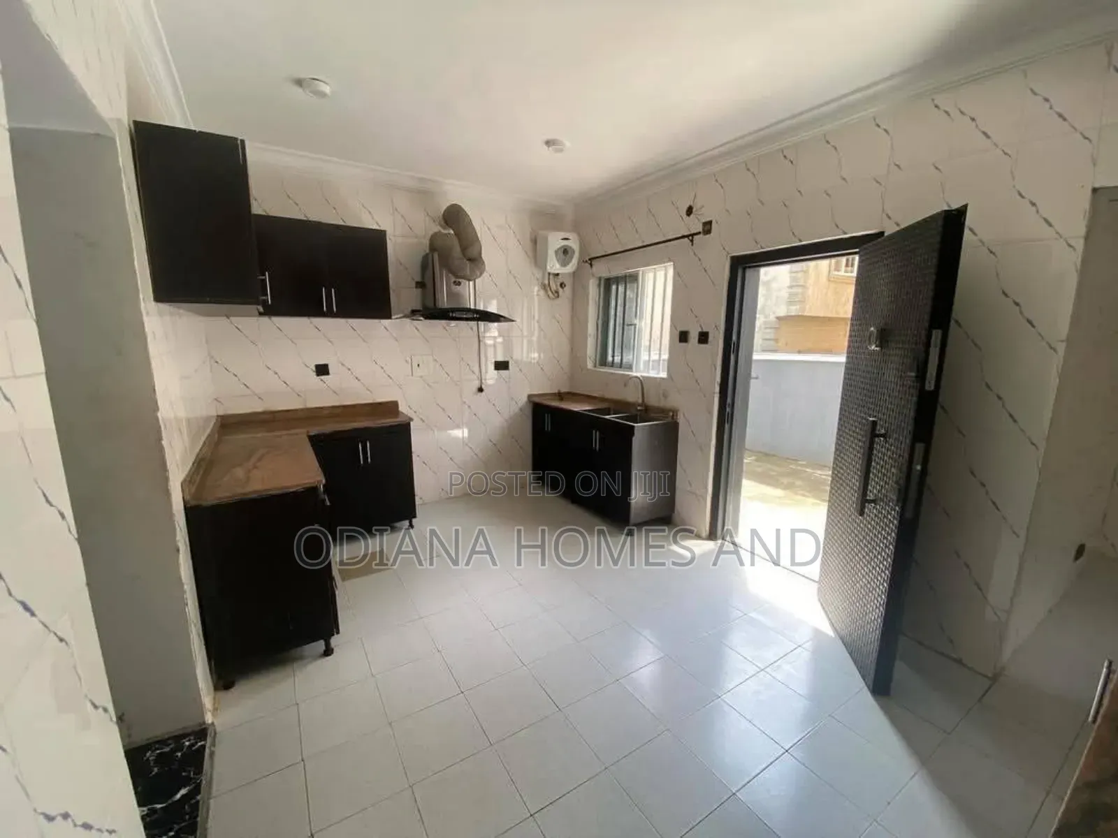 4bdrm Duplex in Alpha Grace Estate, Idishin for sale in Idishin
