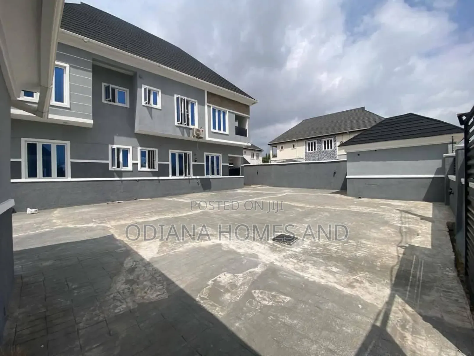 4bdrm Duplex in Alpha Grace Estate, Idishin for sale in Idishin