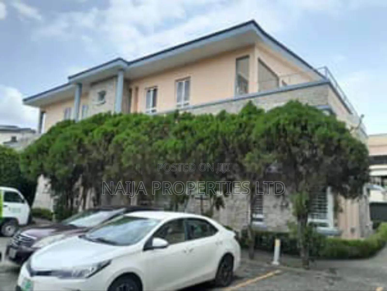 3bdrm Block of Flats in Osborne, Ikoyi for sale in Ikoyi