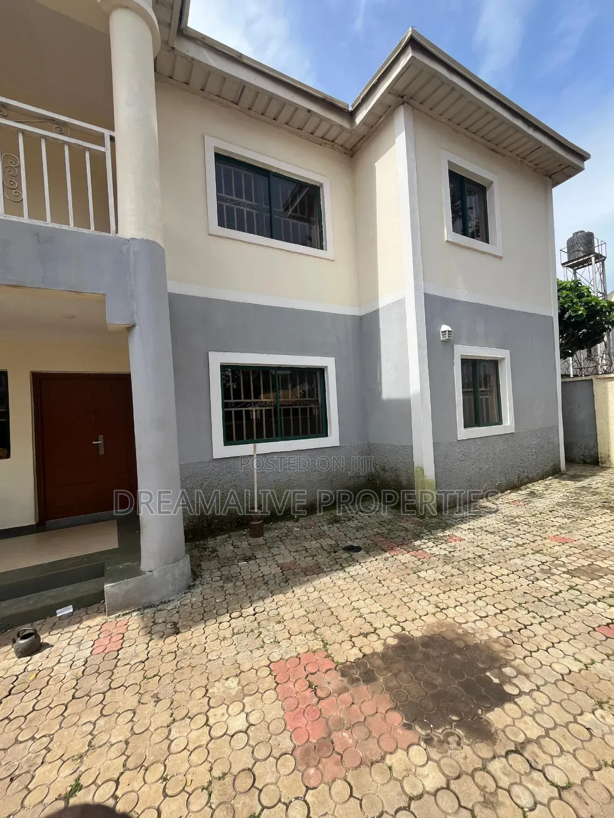 2bdrm Block of Flats in Estate, Dawaki for sale in Dawaki