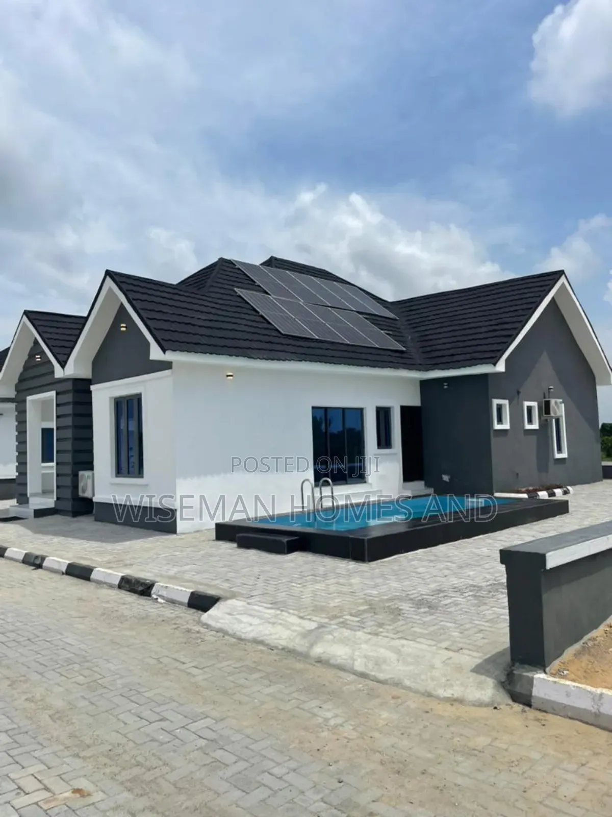 4bdrm Bungalow in Ibeju Lekki, Elerangbe for sale in Elerangbe