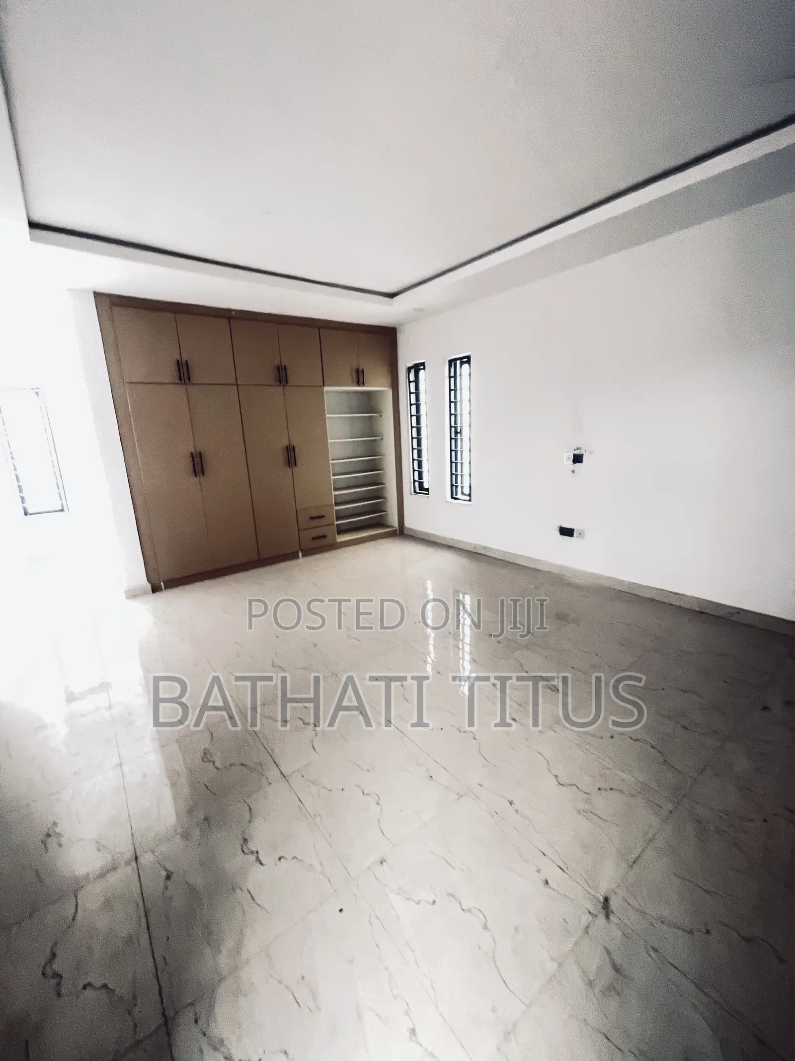 4bdrm Duplex in Life Camp for sale in Life Camp