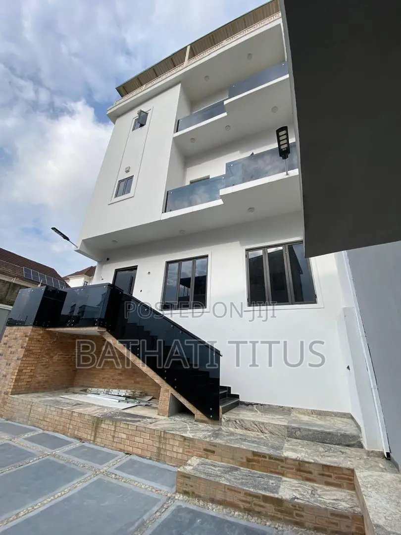 4bdrm Duplex in Qwp Residence, Guzape District for sale in Guzape District