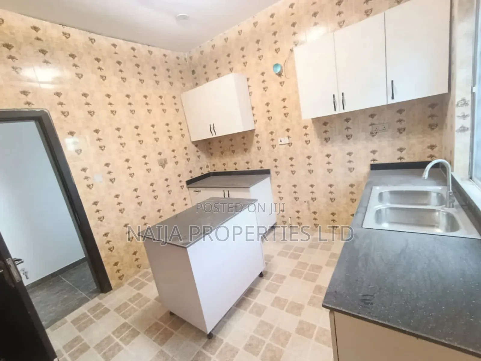 3bdrm Townhouse/Terrace in Abule Panu, Ibeju for sale in Ibeju