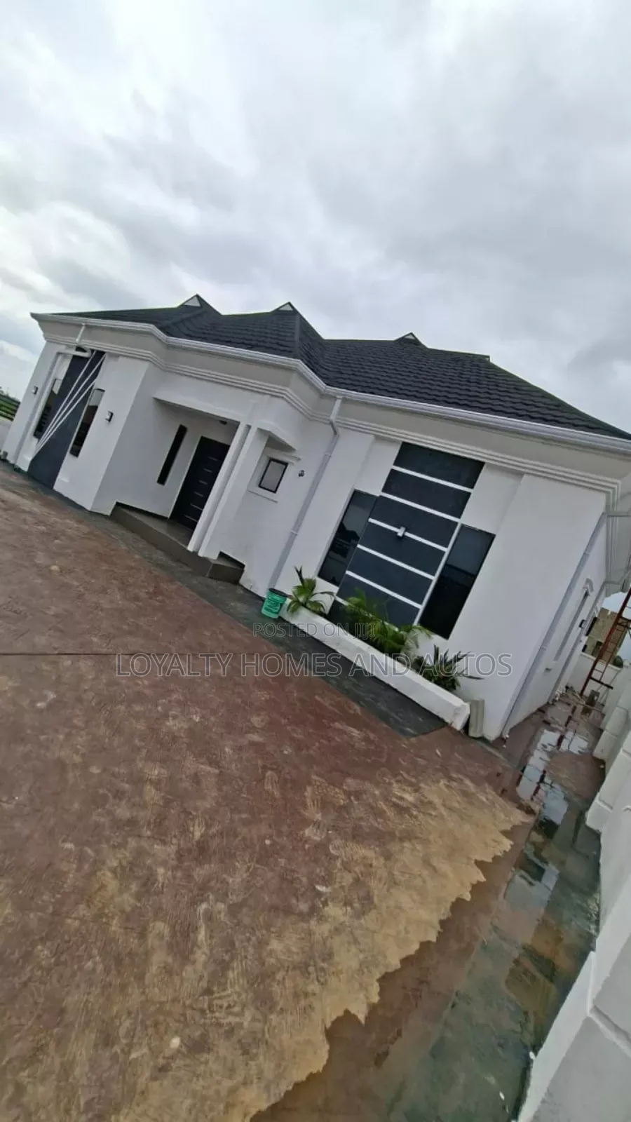 Furnished 3bdrm Bungalow in Bluestone Garden, Obafemi-Owode for sale in Obafemi-Owode