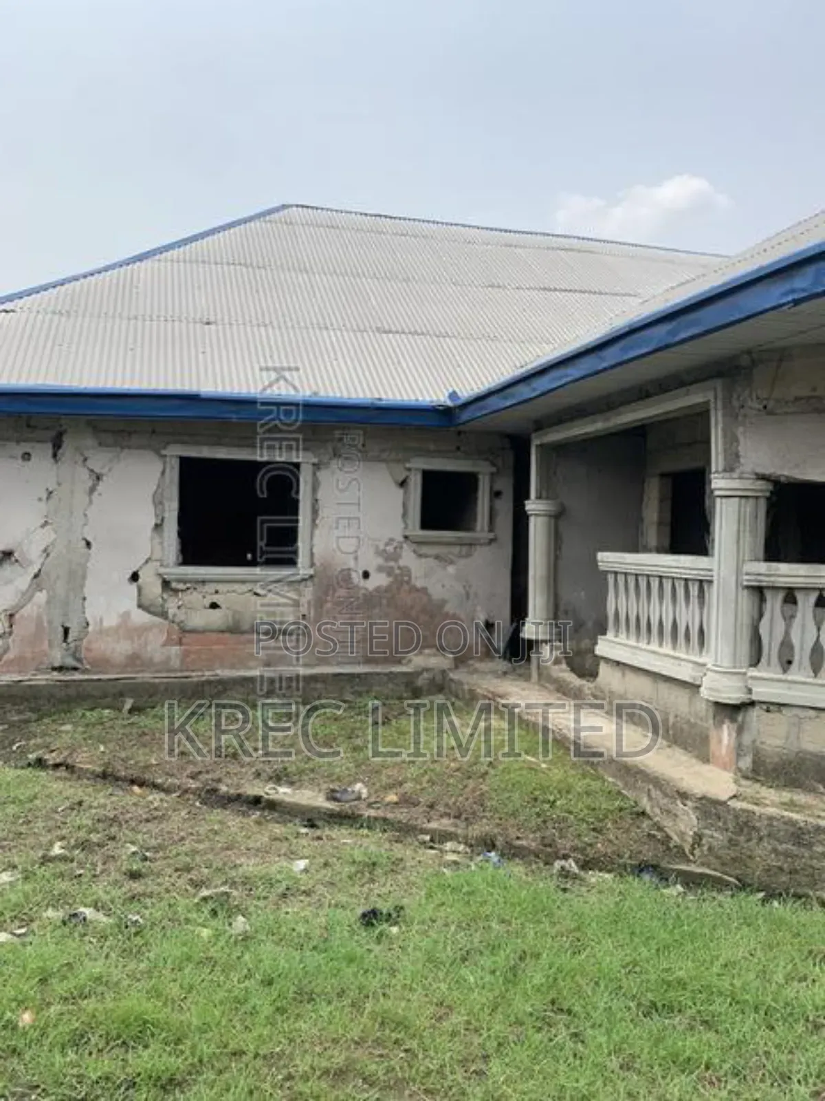20bdrm Block of Flats in Agip Estate Phc, Port-Harcourt for sale in Port-Harcourt