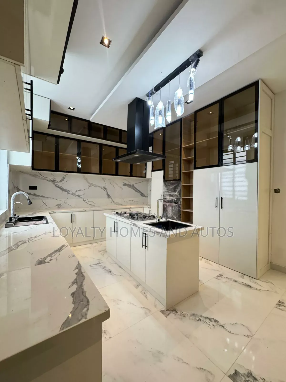Furnished 5bdrm Duplex in Lekki Phase 1 for sale in Lekki Phase 1