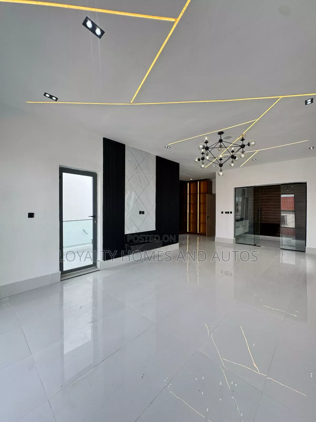 Furnished 5bdrm Duplex in Lekki Phase 1 for sale in Lekki Phase 1