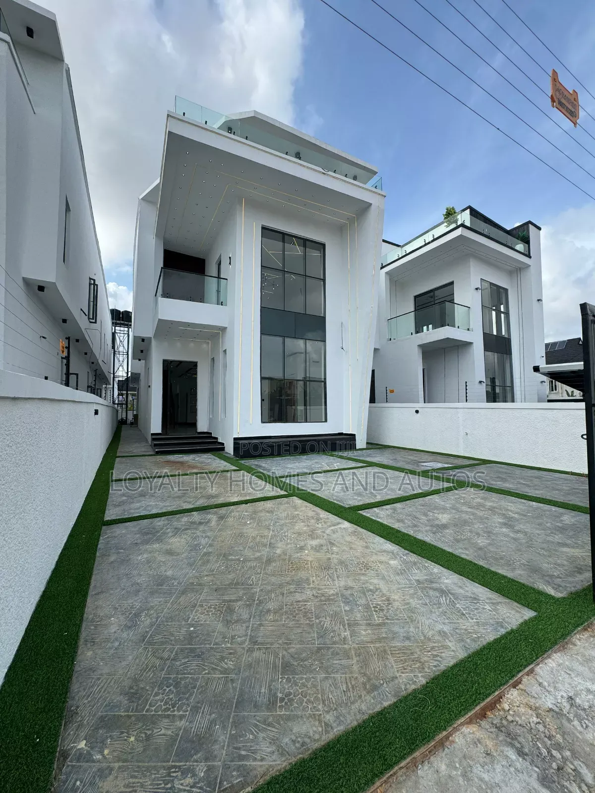 Furnished 5bdrm Duplex in Lekki Phase 1 for sale in Lekki Phase 1
