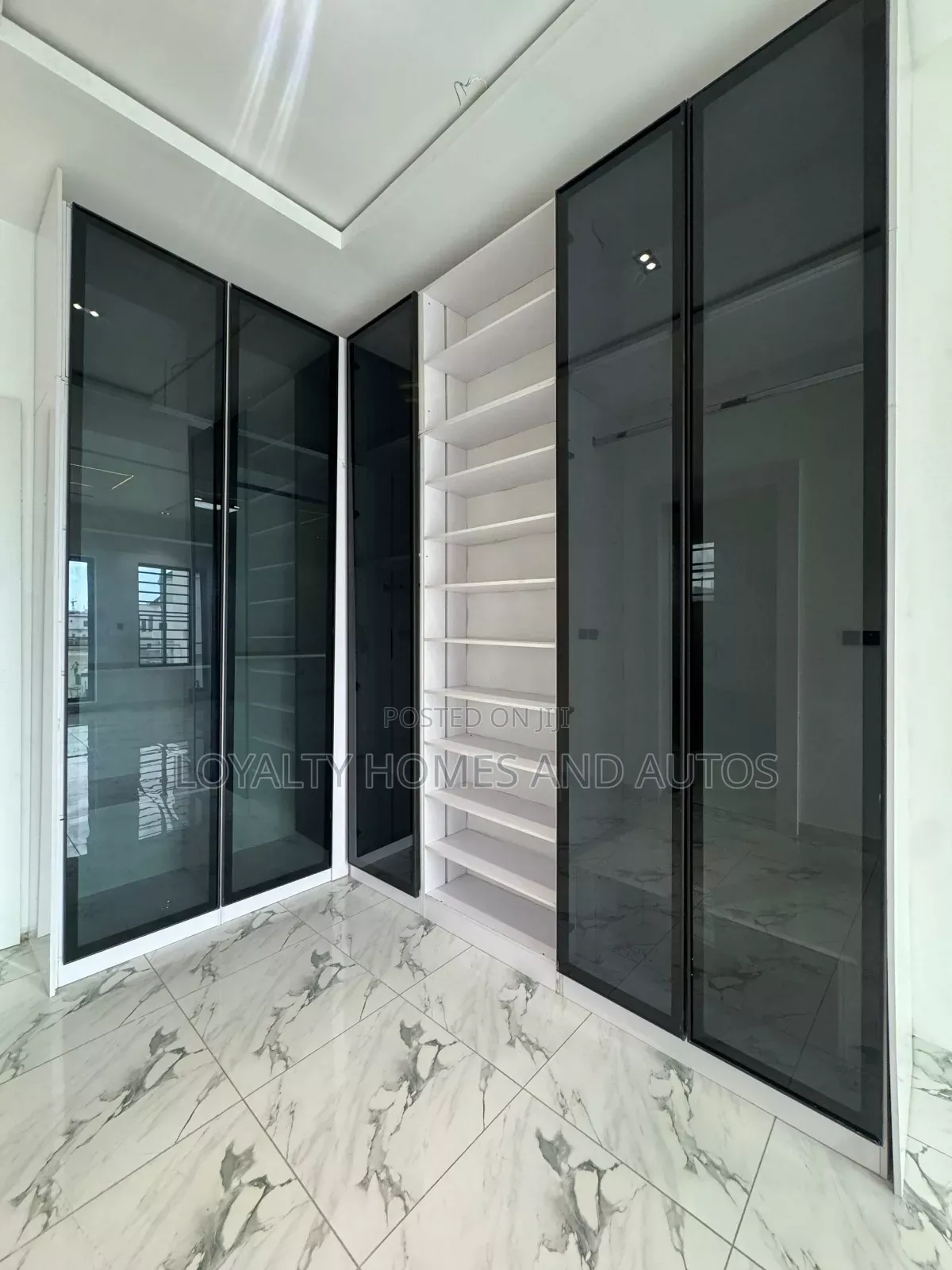 Furnished 4bdrm Duplex in Ajah Lagos for sale in Ajah