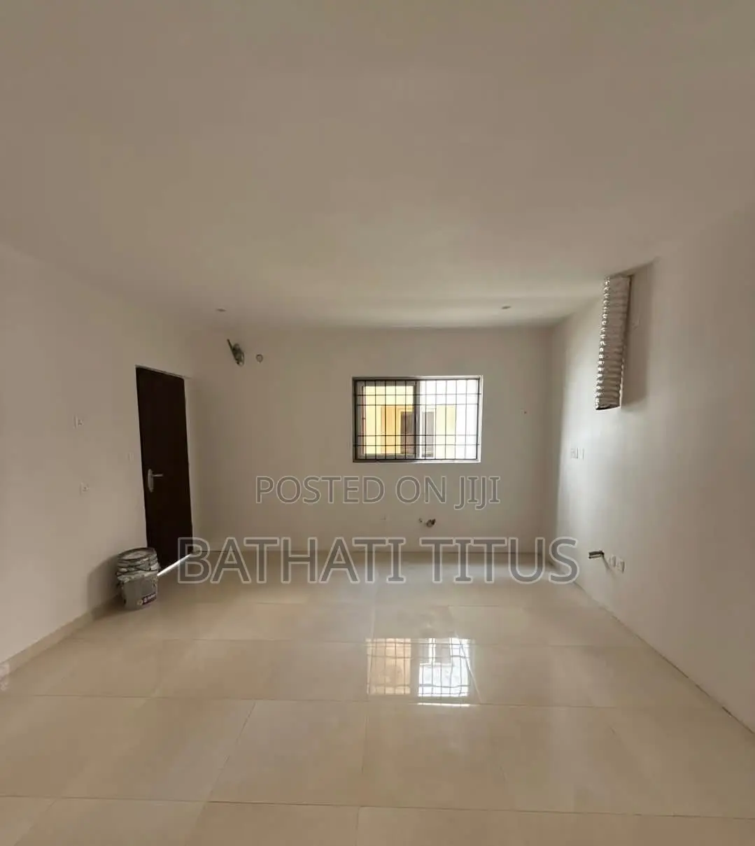 5bdrm Duplex in Bilaad Estate, Life Camp for sale in Life Camp