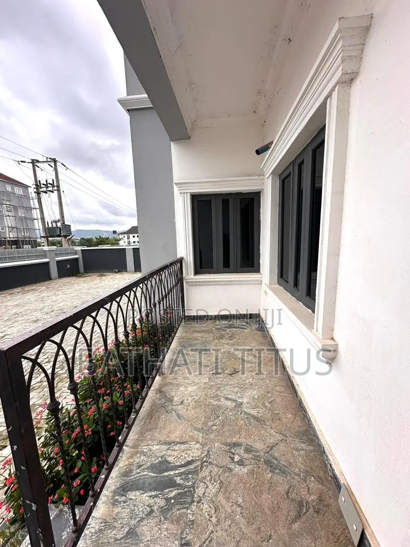 3bdrm Block of Flats in Jahi for rent in Jahi