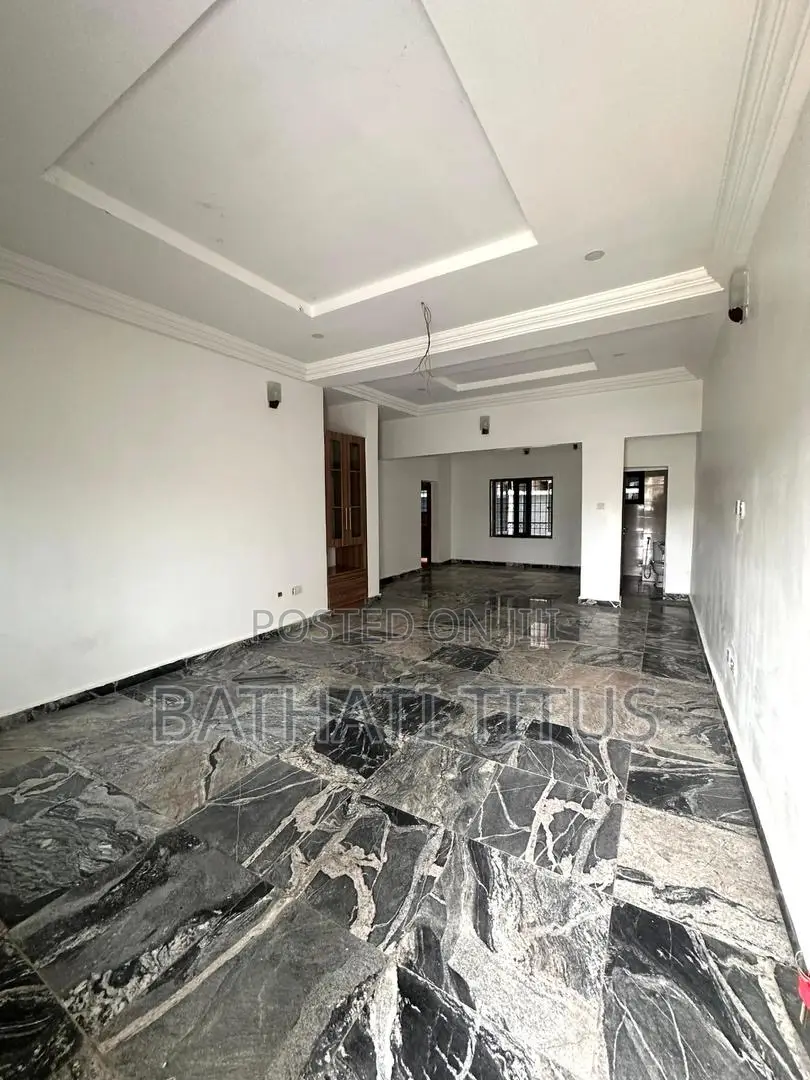 3bdrm Block of Flats in Jahi for rent in Jahi