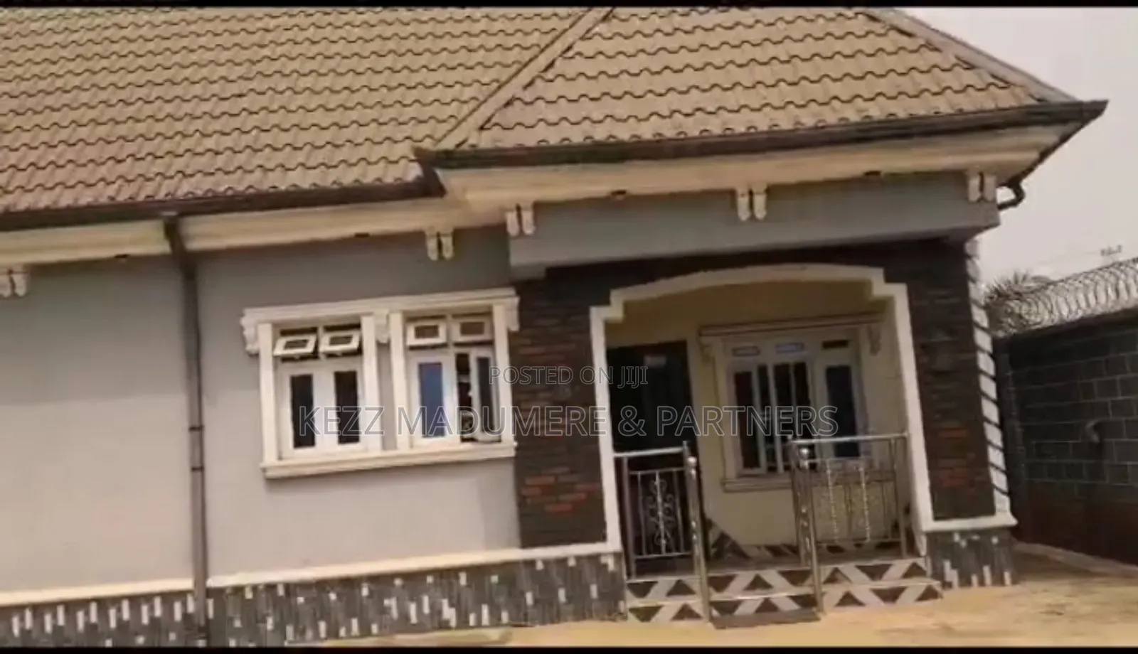 2bdrm Bungalow in Okwu Uratta Owerri for sale in Owerri
