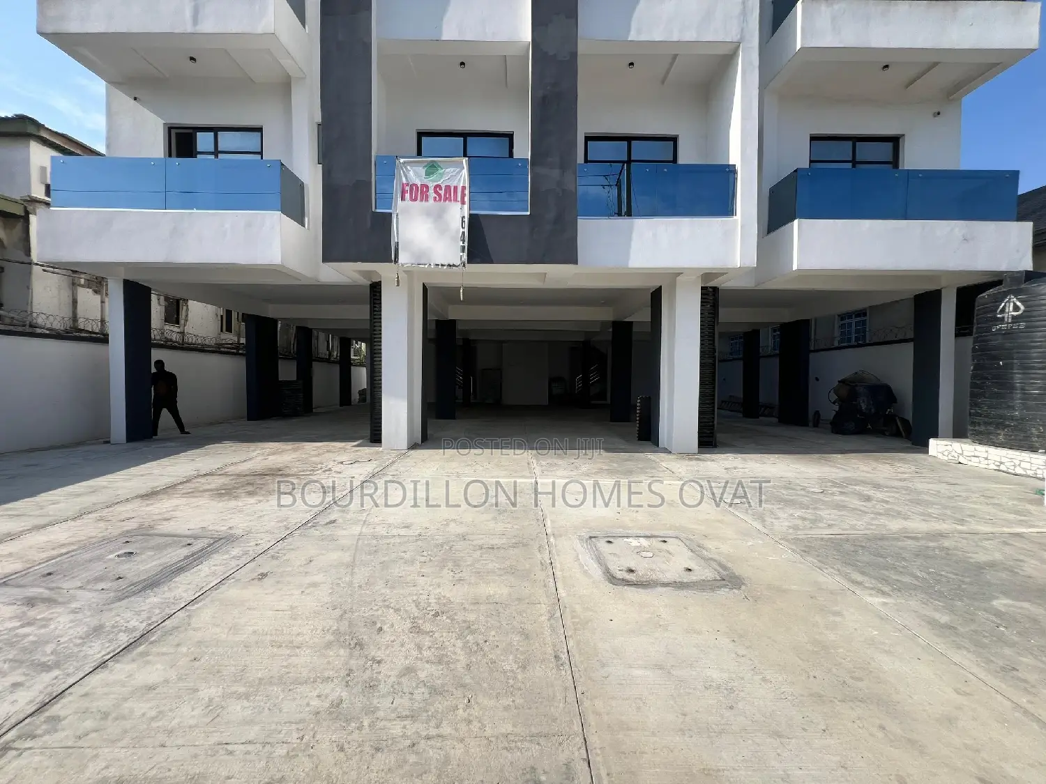 2bdrm Apartment in Ologolo Lekki Lagos for sale in Ologolo