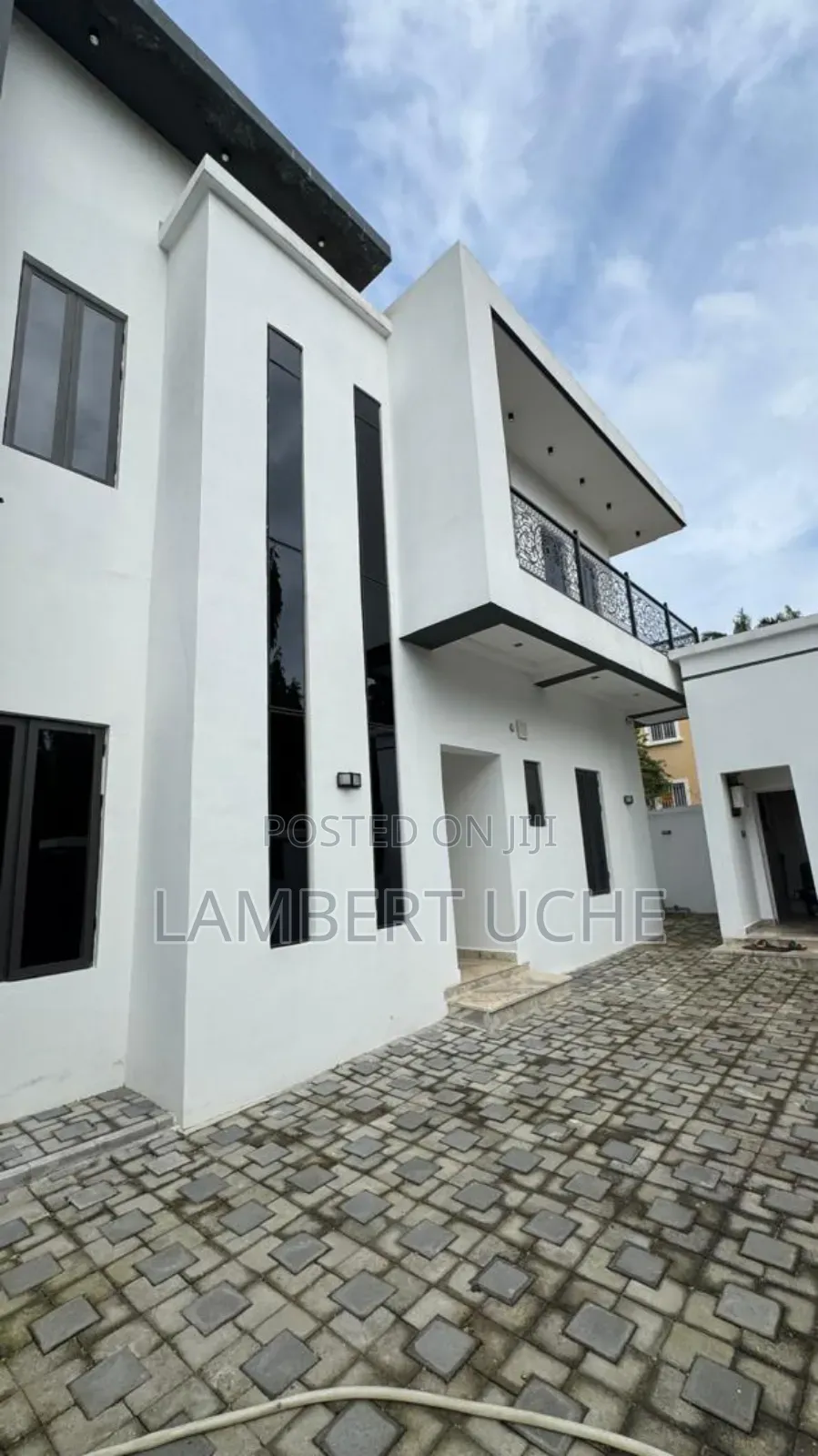 Furnished 4bdrm Duplex in Life Camp for sale in Life Camp