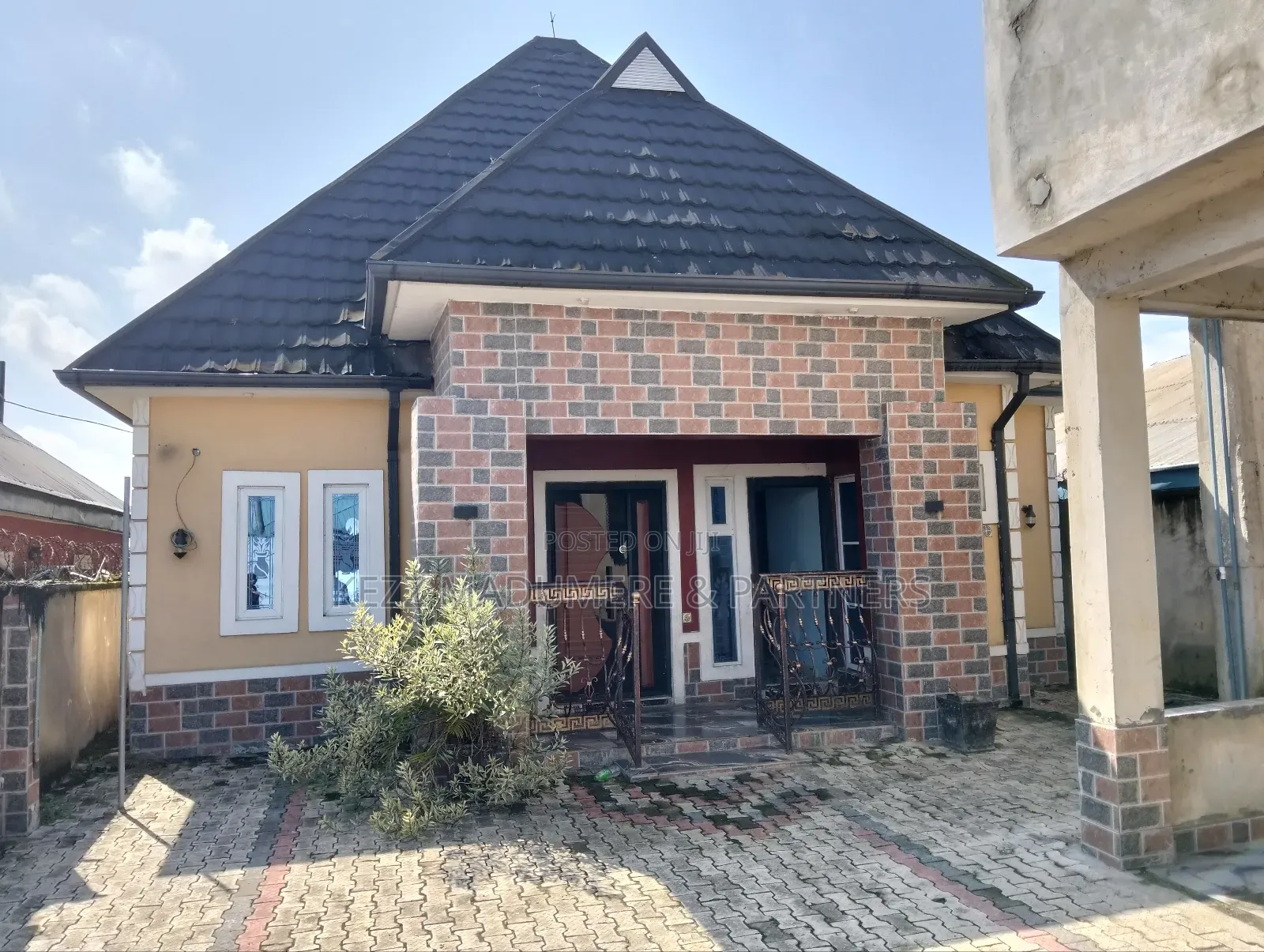3bdrm Bungalow in Igwuruta , Port for sale in Port-Harcourt