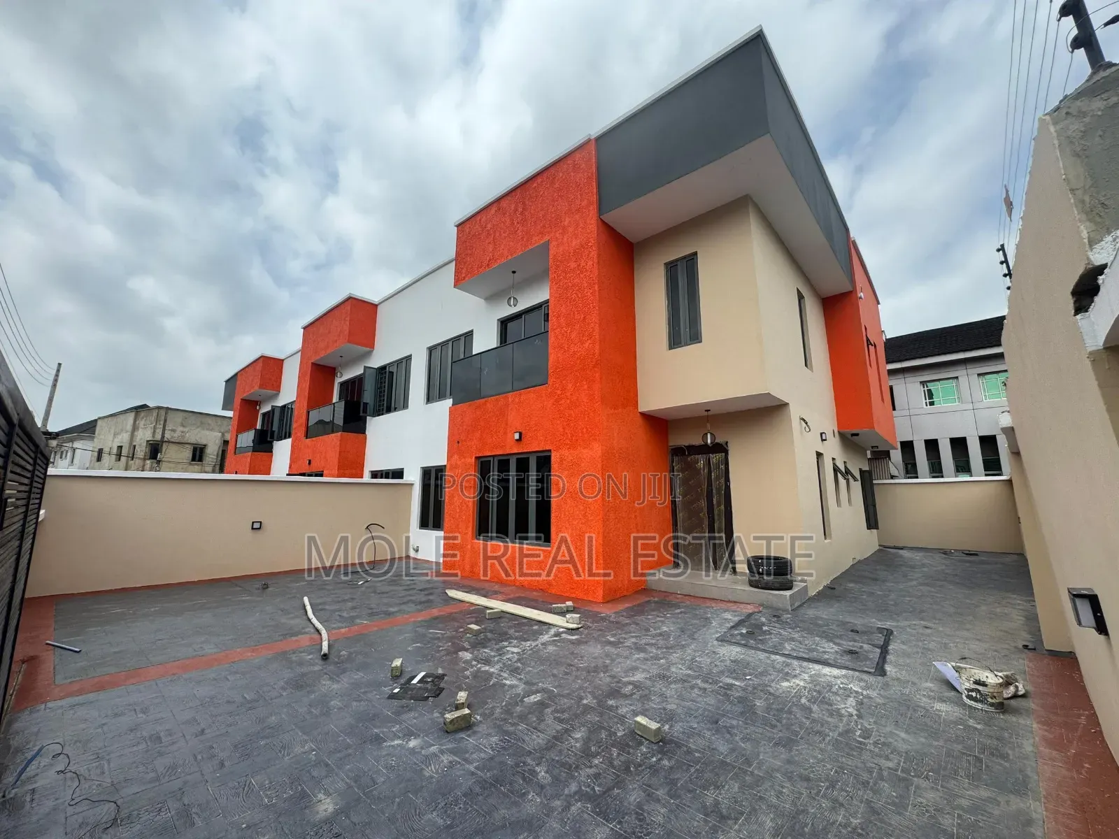 Furnished 4bdrm Duplex in Millenium Gbagada for sale in Gbagada