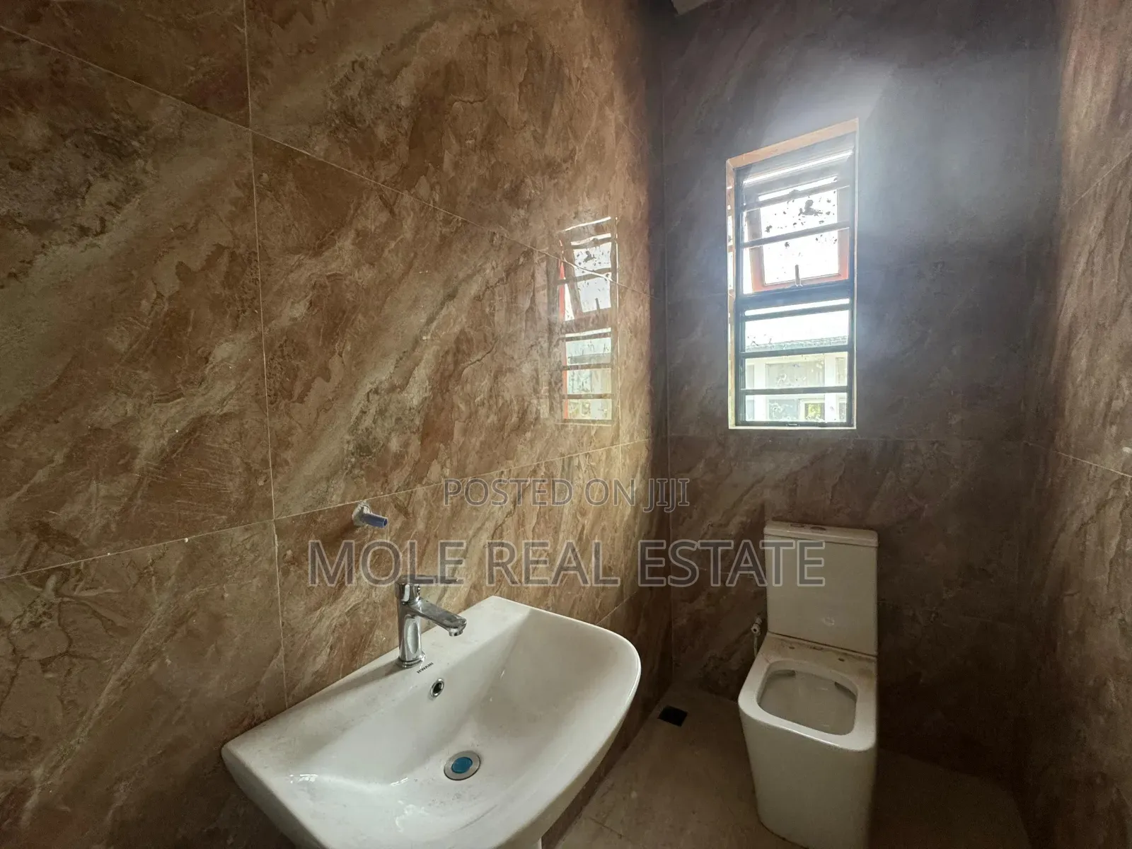 Furnished 4bdrm Duplex in Millenium Gbagada for sale in Gbagada