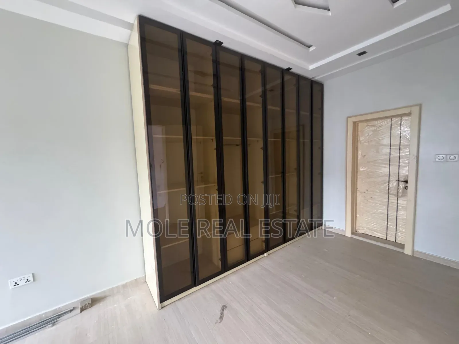 Furnished 4bdrm Duplex in Millenium Gbagada for sale in Gbagada