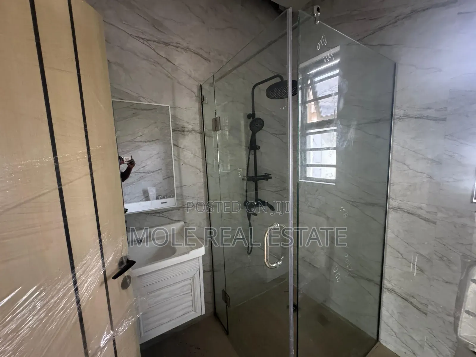 Furnished 5bdrm Duplex in Berger, Akute Ajuwon for sale in Akute Ajuwon