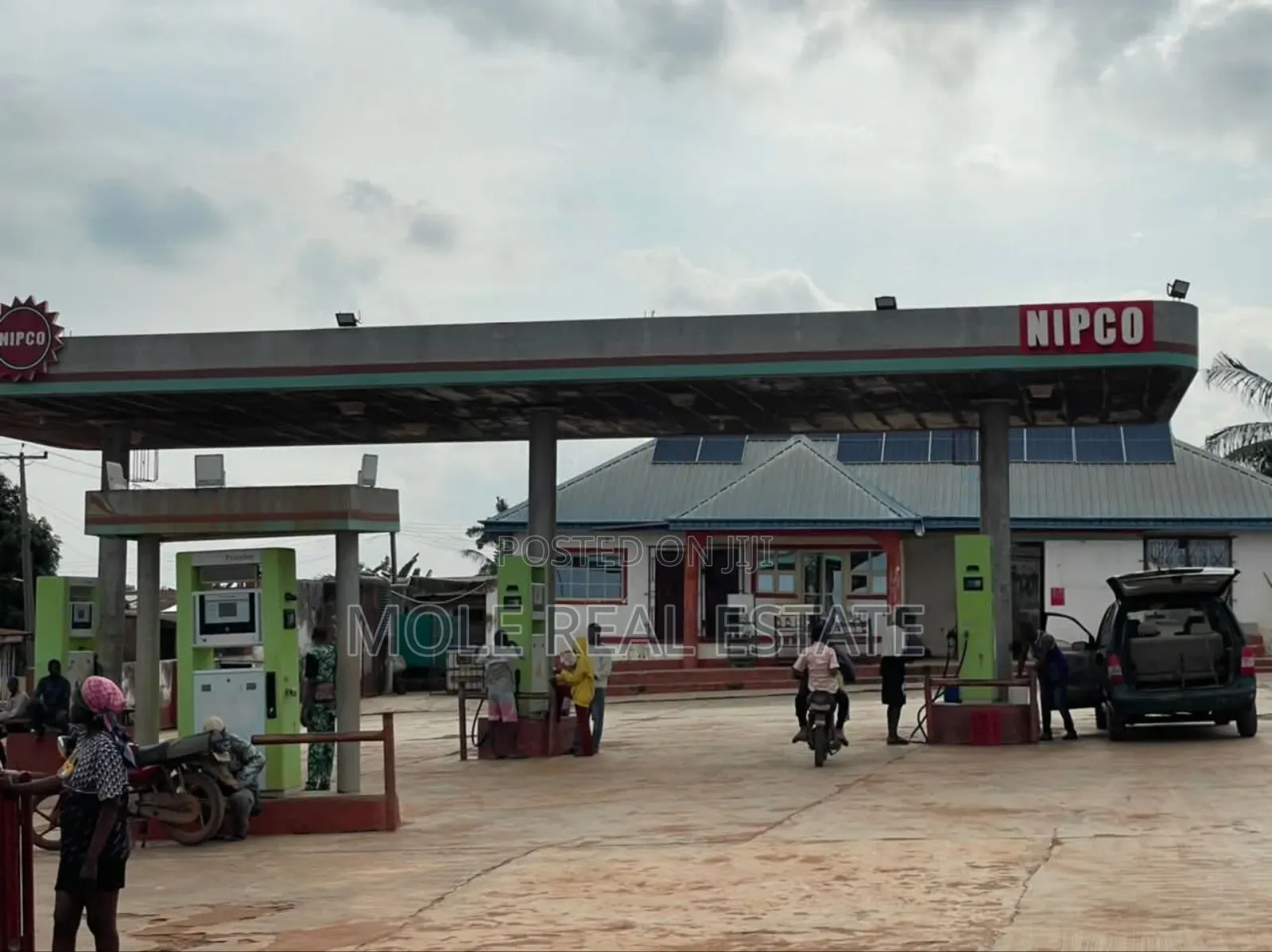 1890.069sqm Funtional Waec/Neco Approved School in Akute Ajuwon