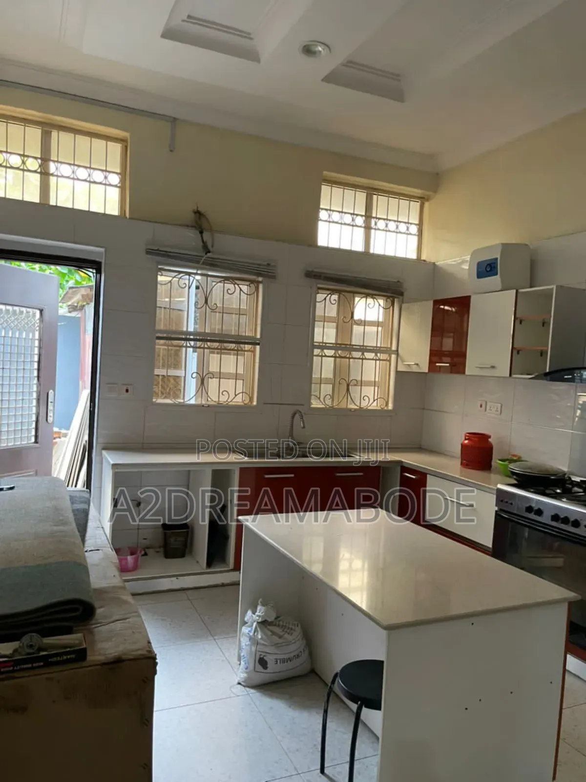 Furnished 4bdrm Duplex in Ogudu Gra for rent in Ogudu