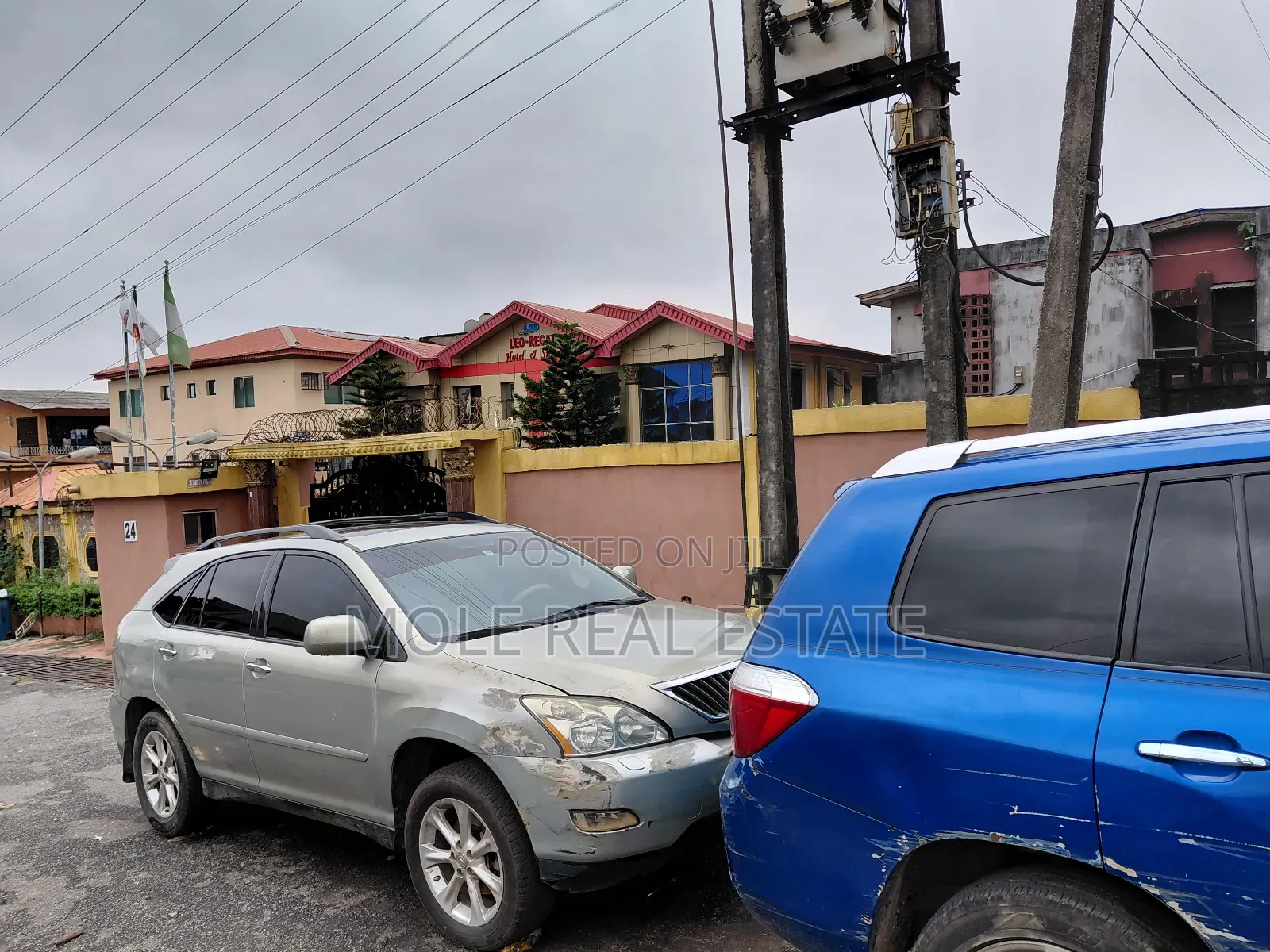 2100sqm Fintional Filling Station 4 Sale Ejigbo Isolo Road in Ejigbo / Ejigbo
