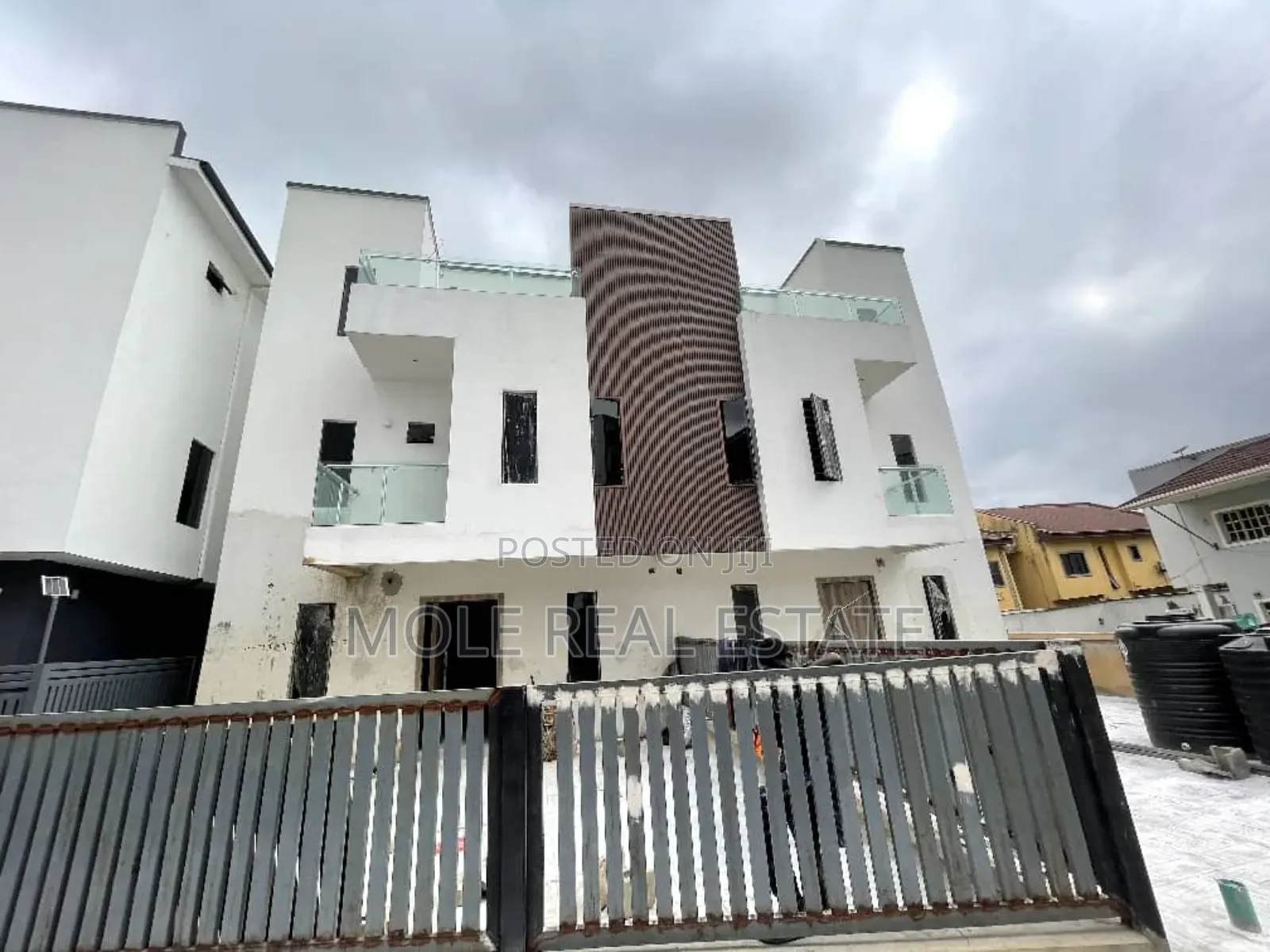 Furnished 4bdrm Duplex in Gbagada for sale in Gbagada