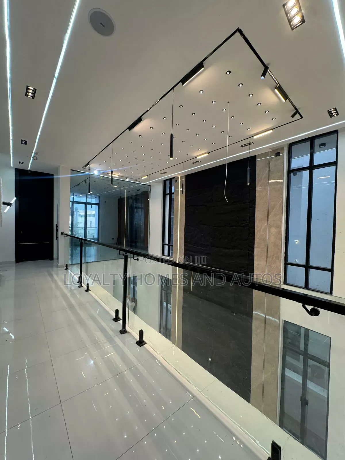 Furnished 3bdrm Apartment in Victoria Island for sale in Victoria Island