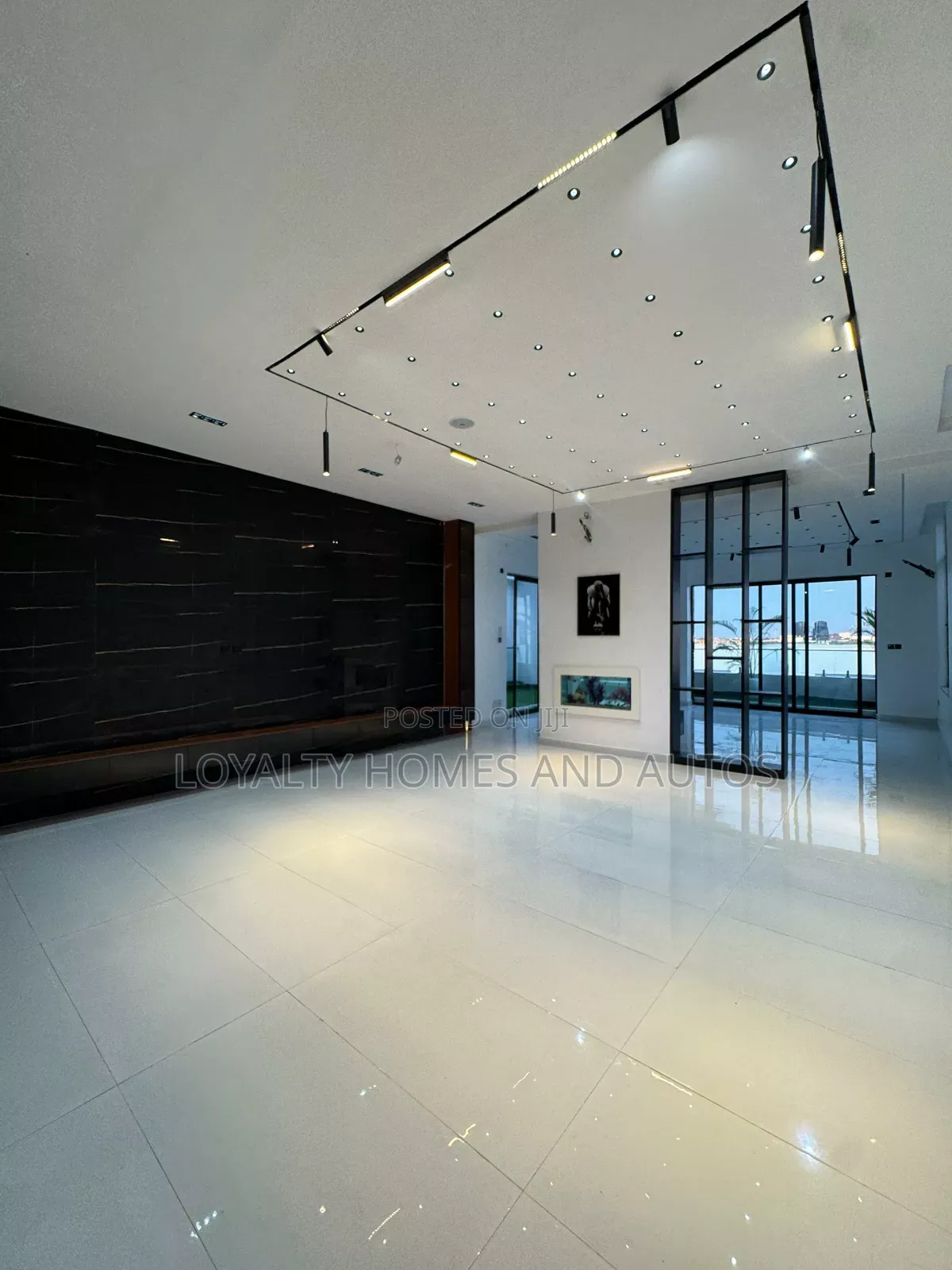 Furnished 3bdrm Apartment in Victoria Island for sale in Victoria Island