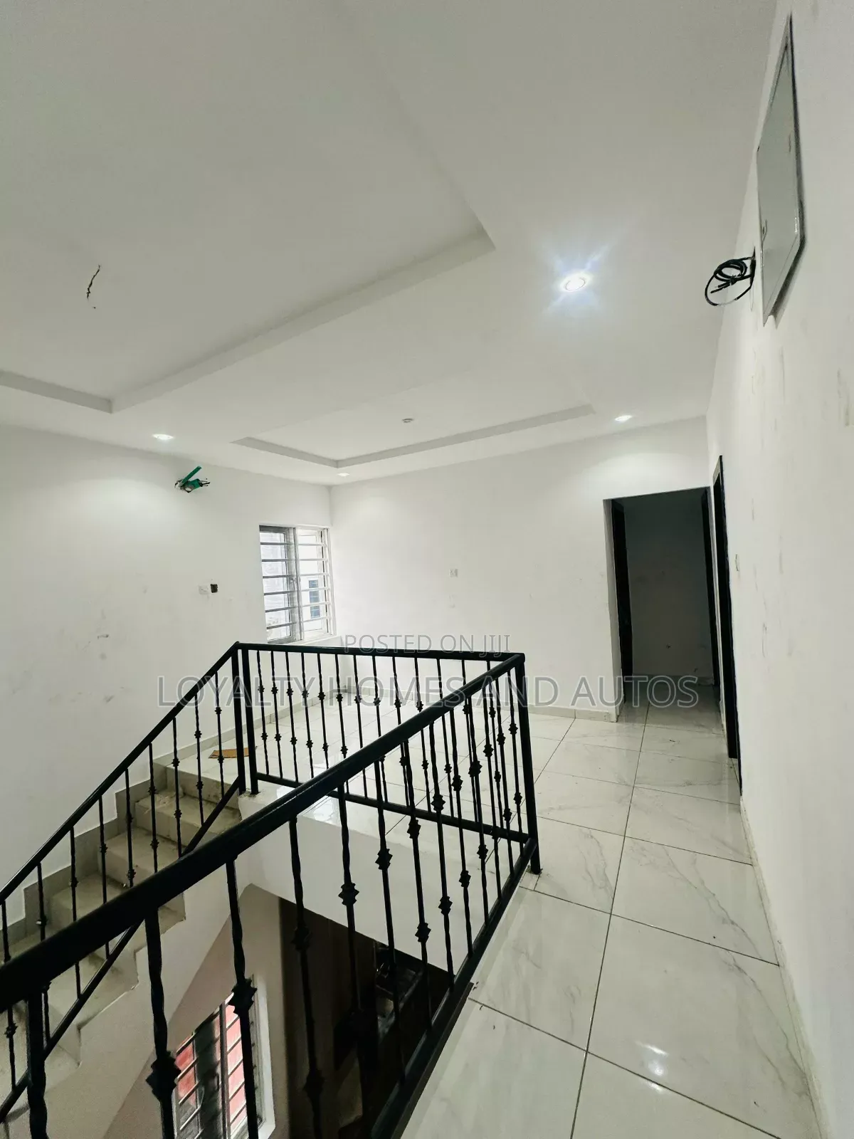 Furnished 3bdrm Apartment in Lekki Phase 1 for sale in Lekki