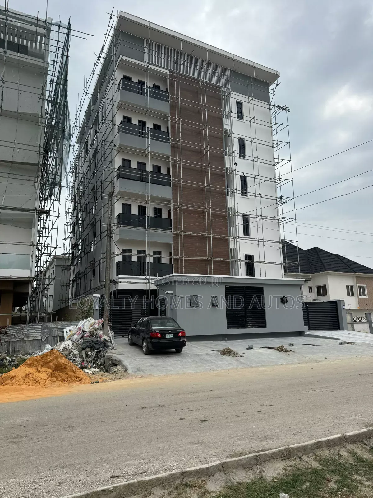 House Apartment for Sale in Lekki