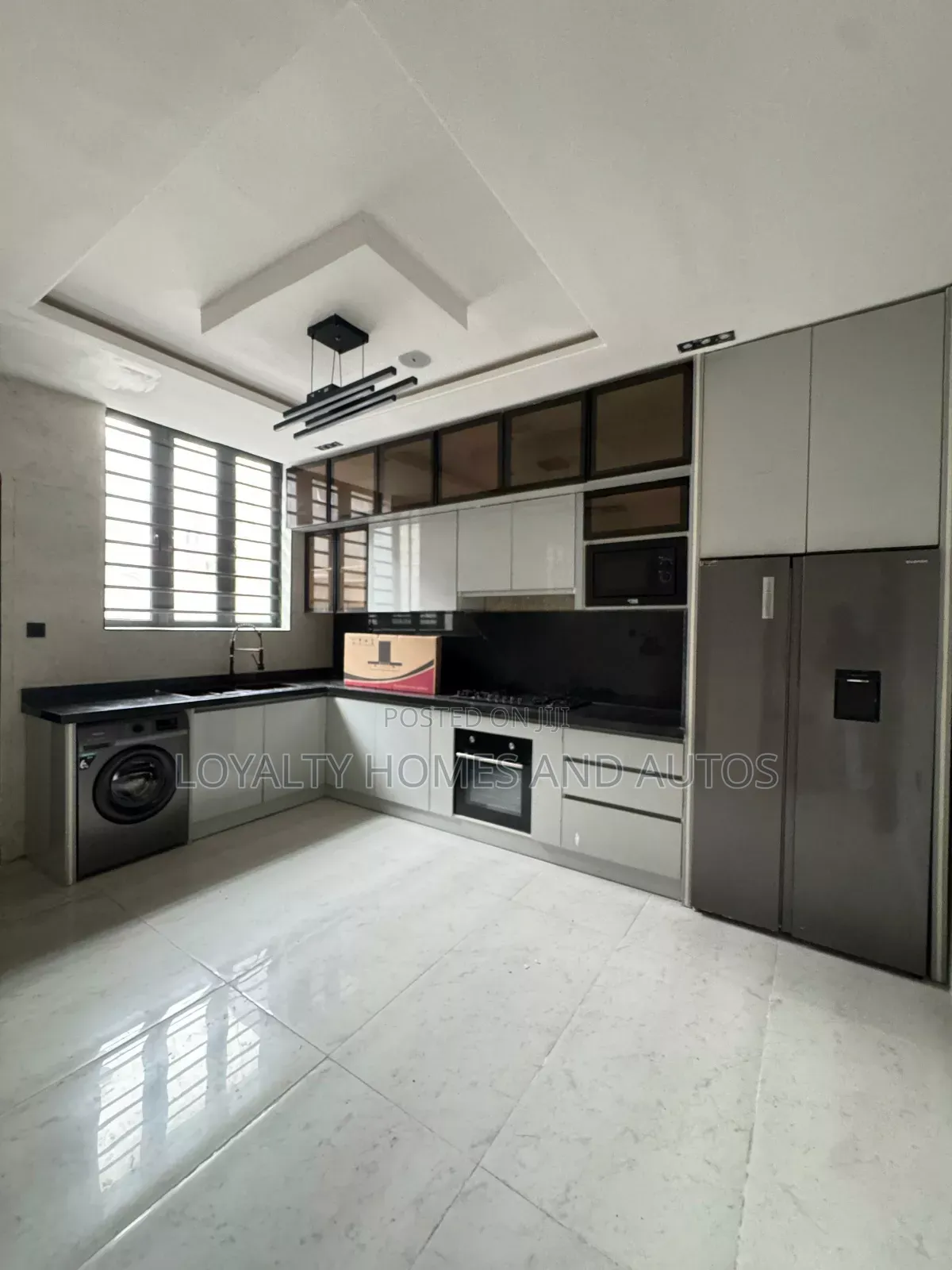 Furnished 5bdrm Duplex in Lekki Phase 1 for sale in Lekki