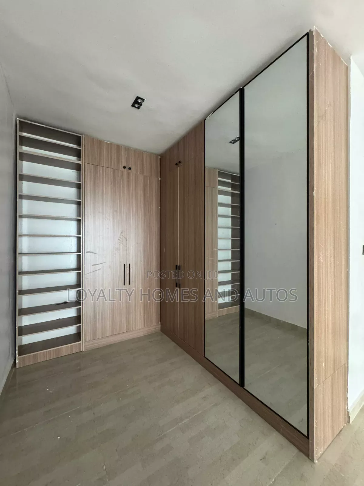 Furnished 5bdrm Duplex in Lekki Phase 1 for sale in Lekki