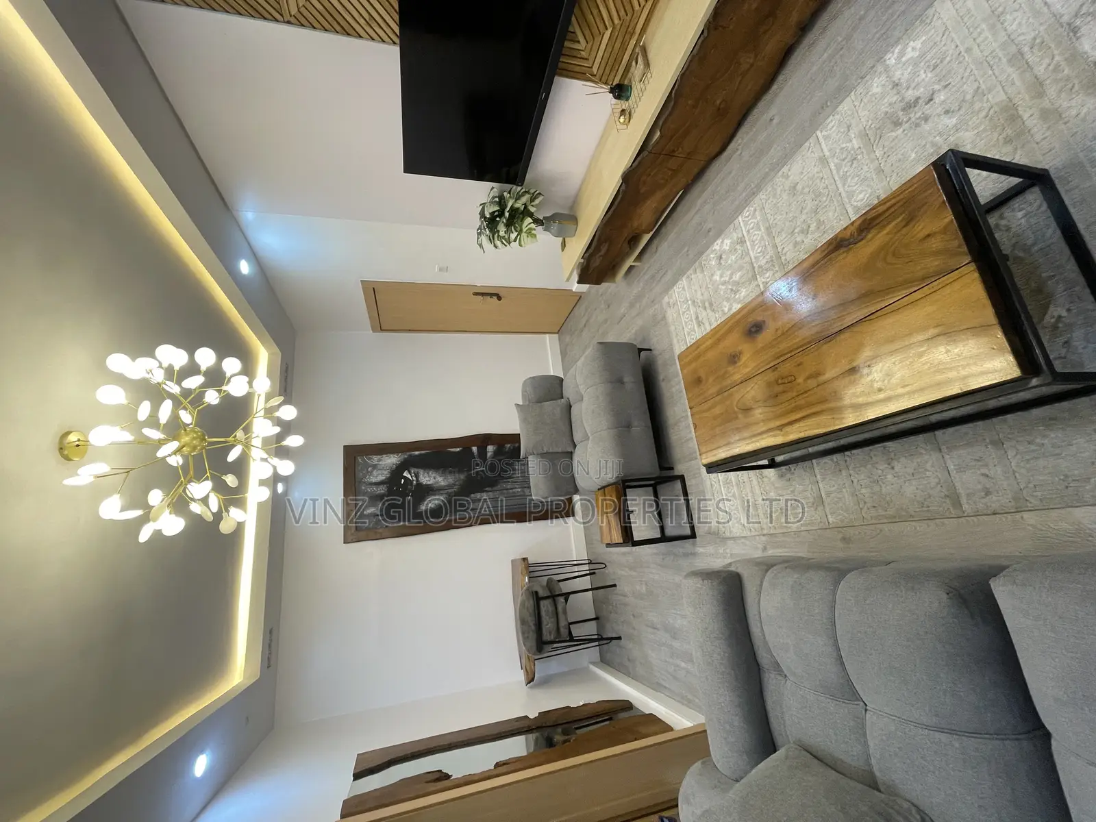 Luxury 1 Bedroom Apartment With Snooker Board Swimming Pool in Victoria Island