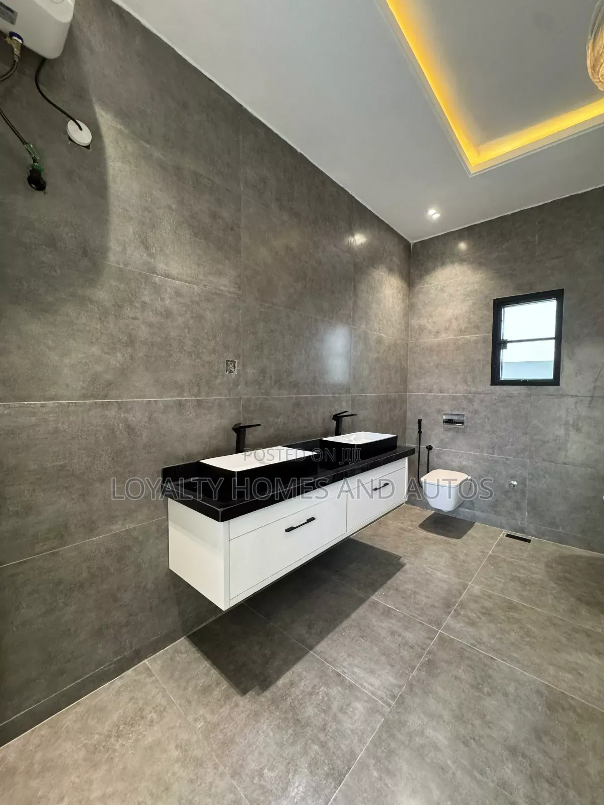 Furnished 4bdrm Duplex in Lekki Phase 1 for sale in Lekki