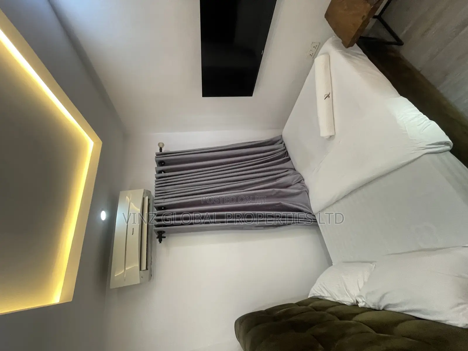 Luxury (Studio) Apartment With Snooker Board Swimming Pool in Victoria Island
