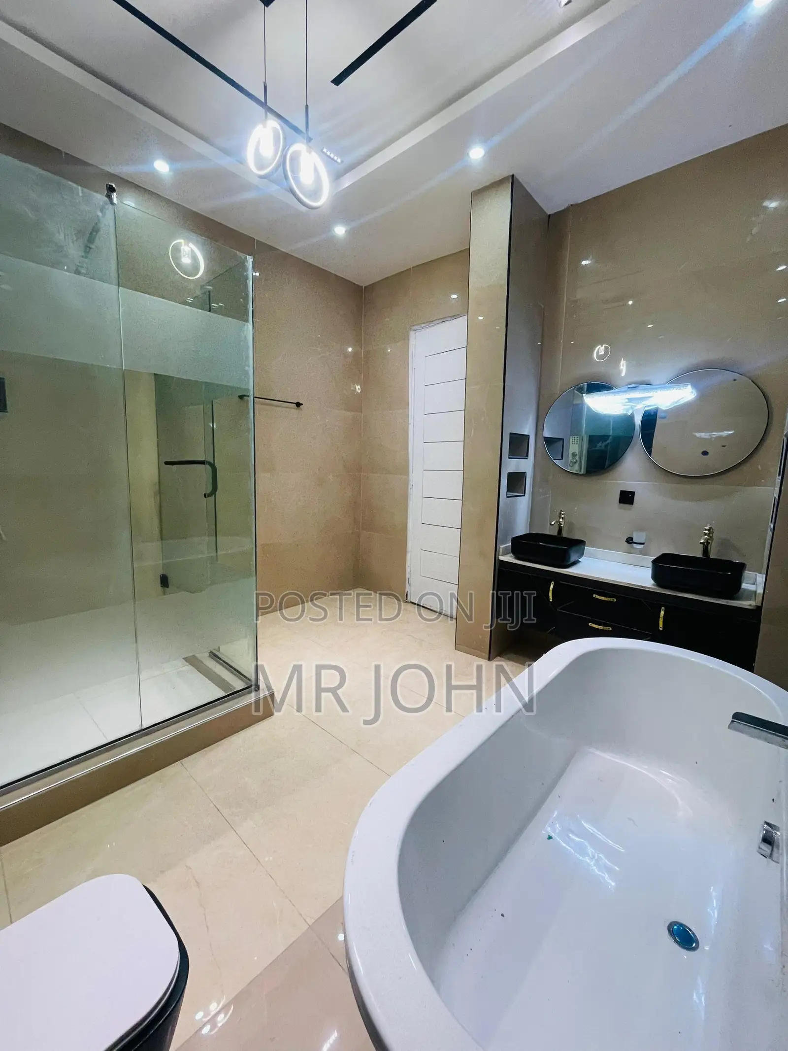 5bdrm Mansion in Lekki County Homes for sale in Lekki