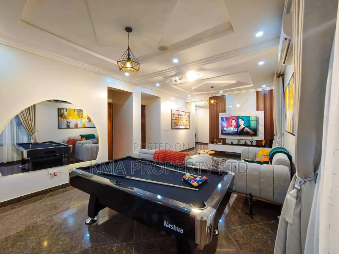 Luxurious 2 Bedroom Duplex With Rooftop Ps5 and Snooker in Lekki Phase 1