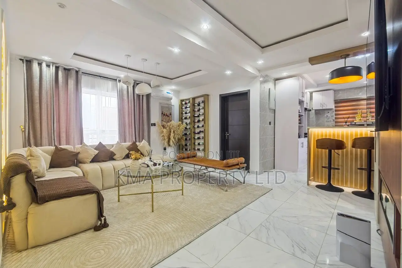 Luxurious 1 Bedroom Apartment With Ps5 and Soccer Table in Lekki Phase 1