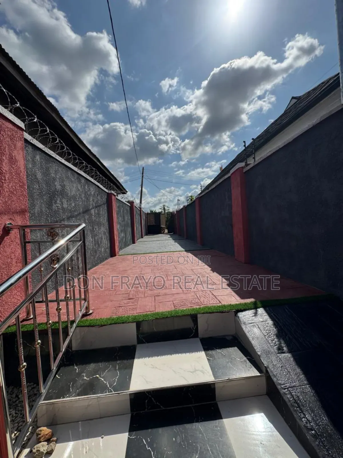 3bdrm Bungalow in Karinkapo Estate, Akala Express for sale in Akala Express