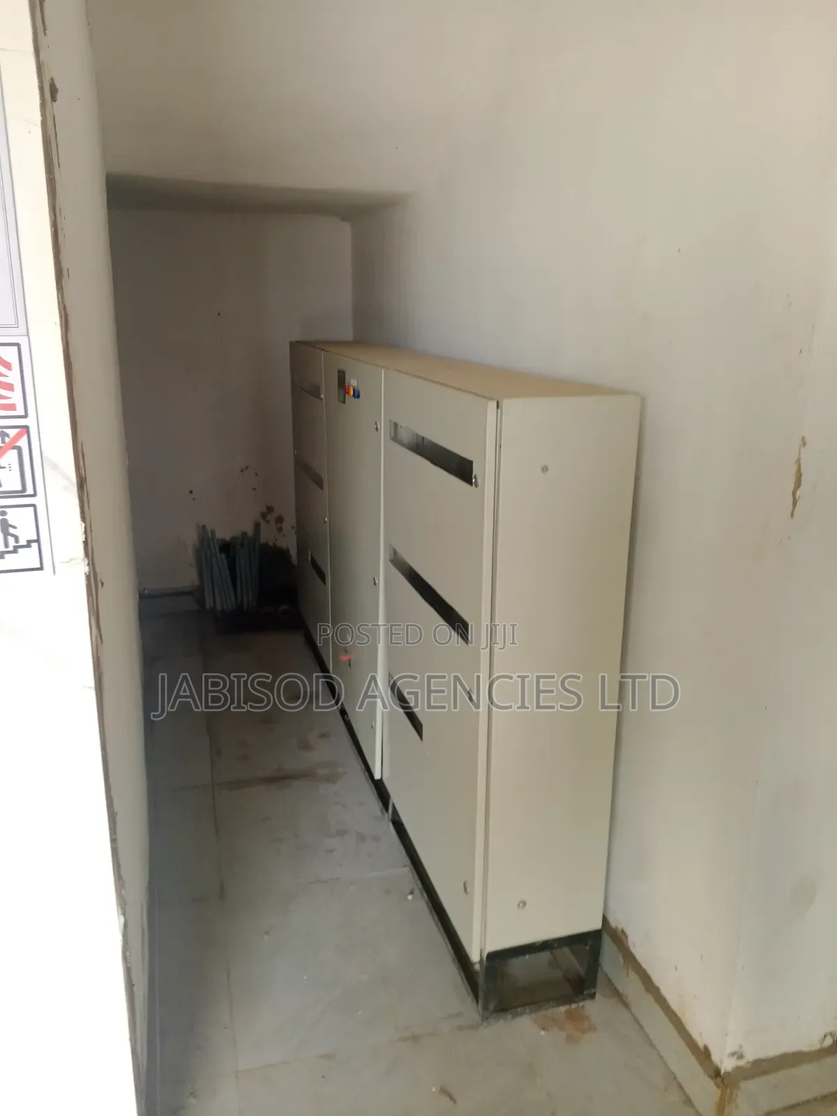 2bdrm Block of Flats in Greater Lagos County, Ogunlana for sale in Ogunlana